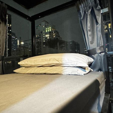 Stay At Pan Hostel Бангкок Экстерьер фото