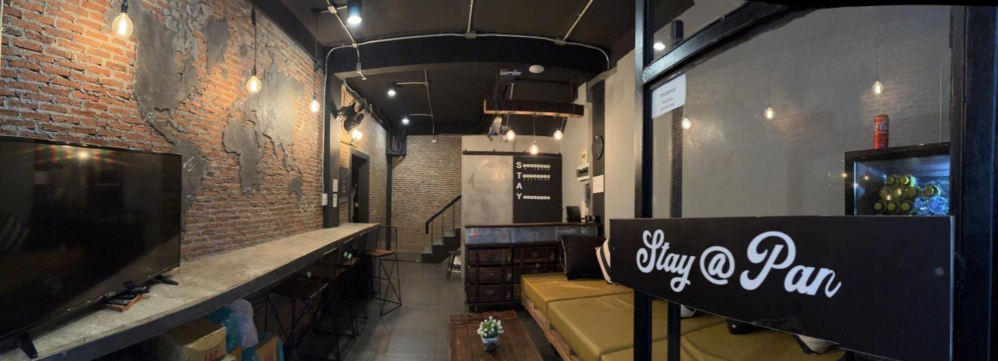 Stay At Pan Hostel Бангкок Экстерьер фото